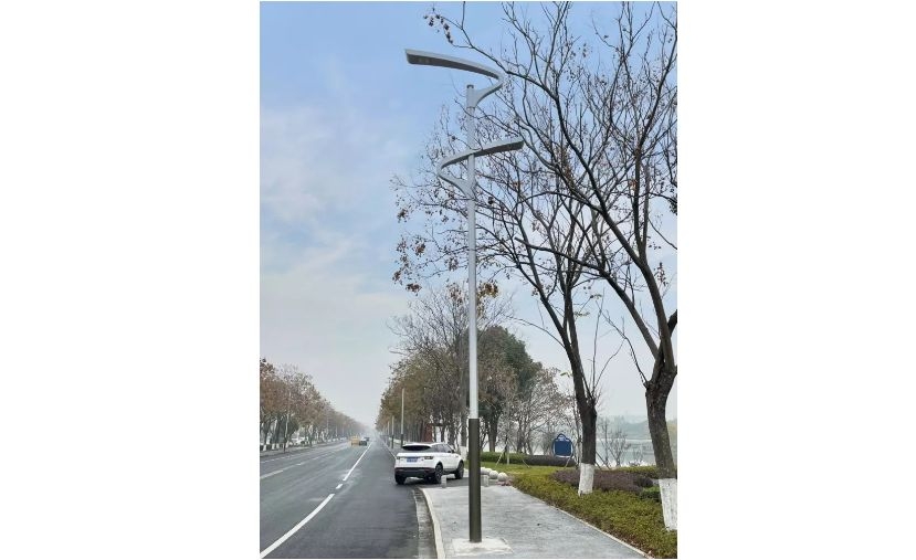 華體5G智慧路燈點(diǎn)亮南京后花園！